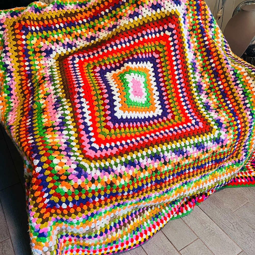 Multicolor Handmade Crochet Blanket in excellent condition